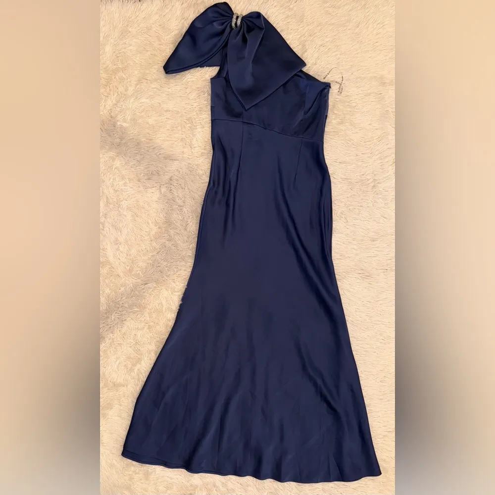 NWOT BHLDN Sachin + Babi Aubrey Satin One-Shoulder Gown Size 8 - Image 4