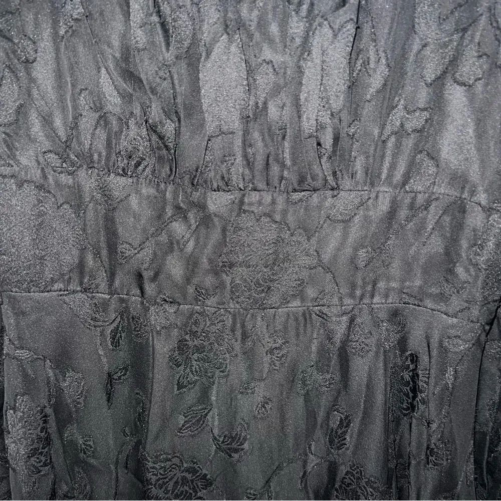 Dillard’s Black Long Sleeve Mini Short Jacquard Smock Dress Size Medium - Image 8