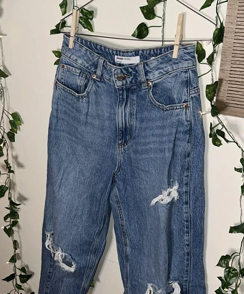 Baggy Ripped Jeans - Image 2
