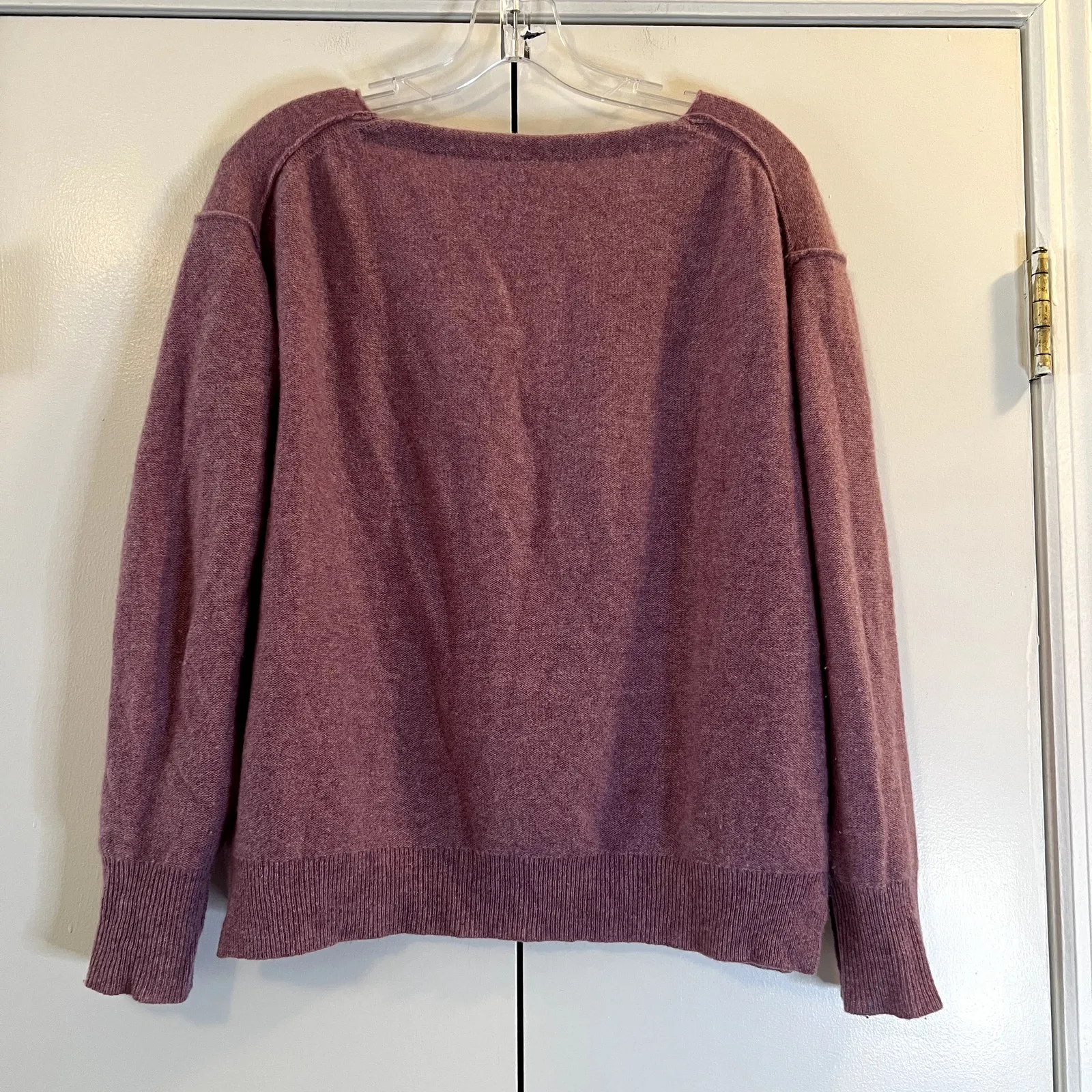 Free People 100% Cashmere Purple pink Sweater Size XS - Image 5