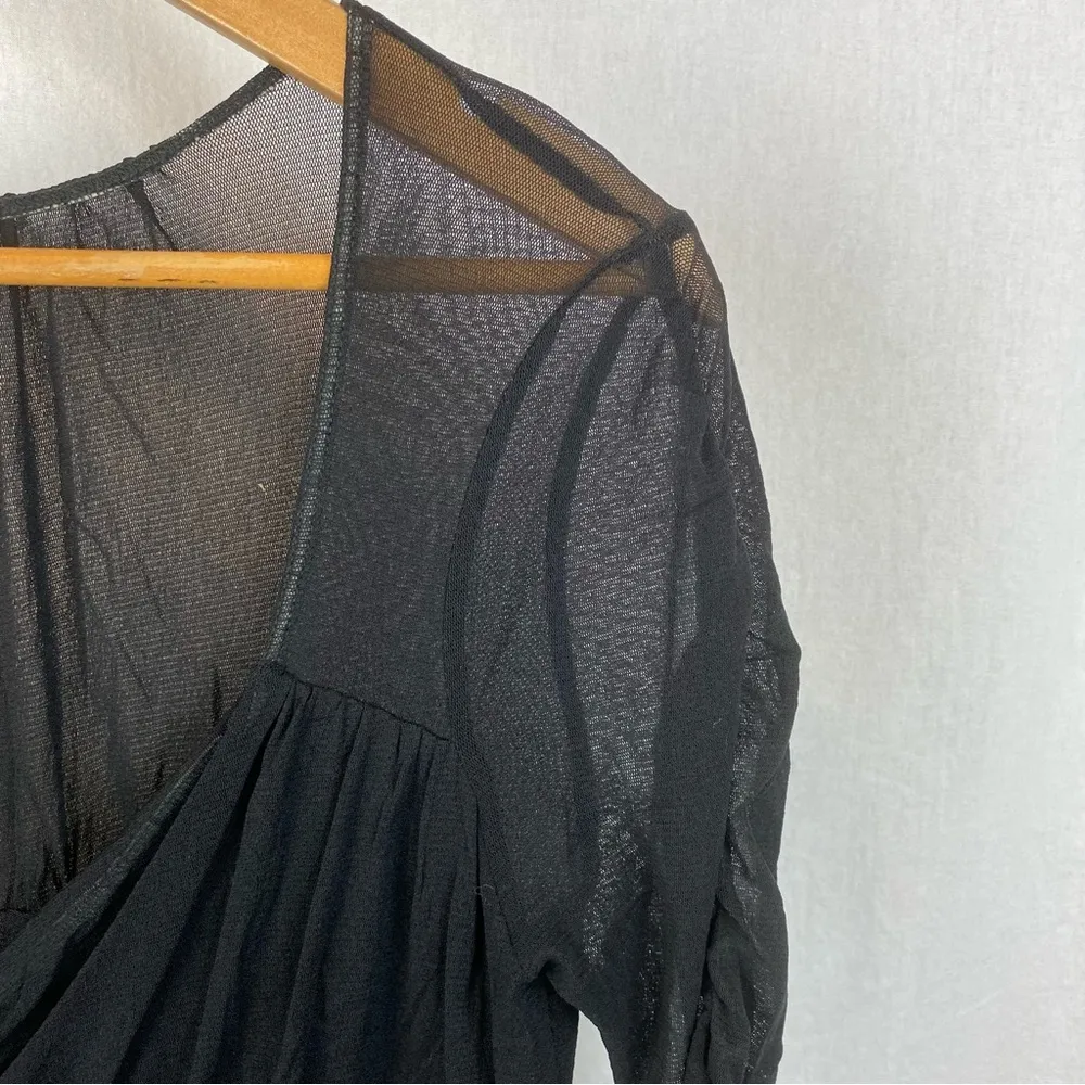 Anthropologie Weston Wear Black Nylon Half Sleeve Light Weight Top L - Image 3