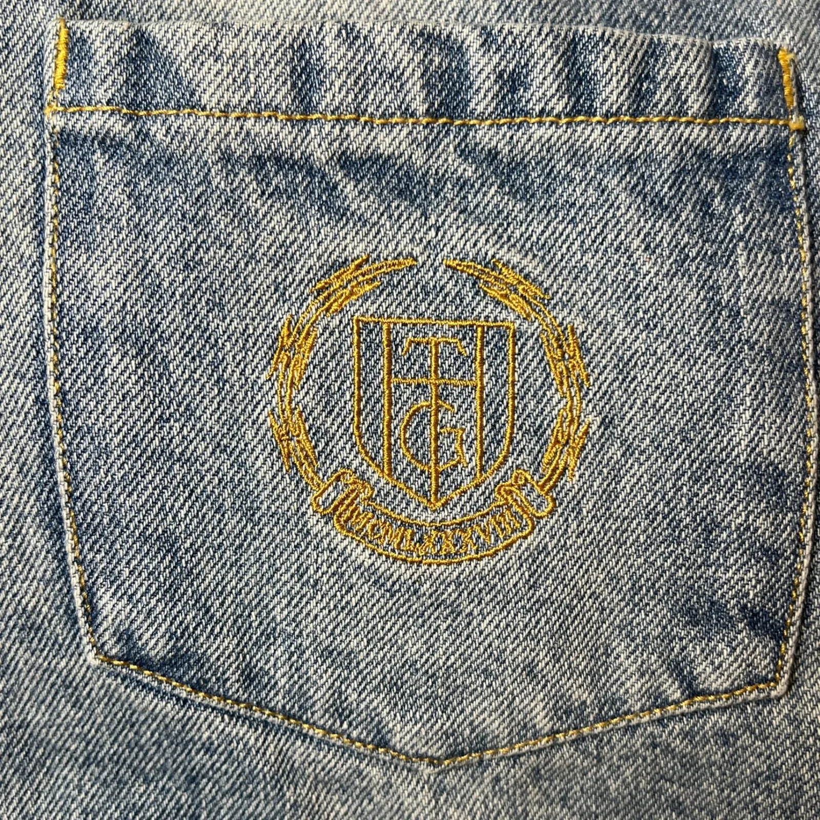 Honor The Gift Women's Medium Light Wash Denim Camp Shirt Jacket Streetwear Blue - Image 8