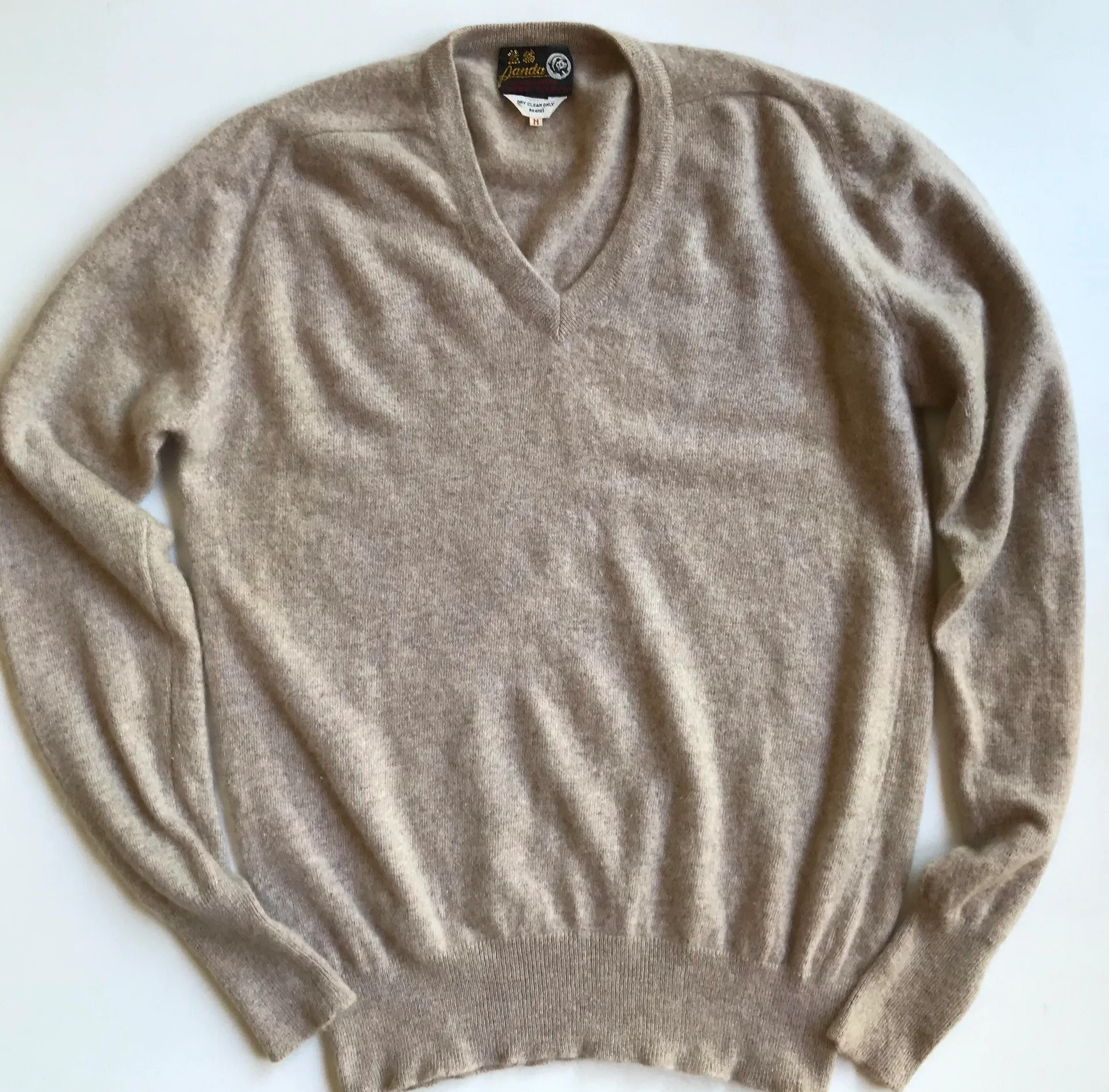 Cashmere V Neck Sweater Tan Size M - Image 2