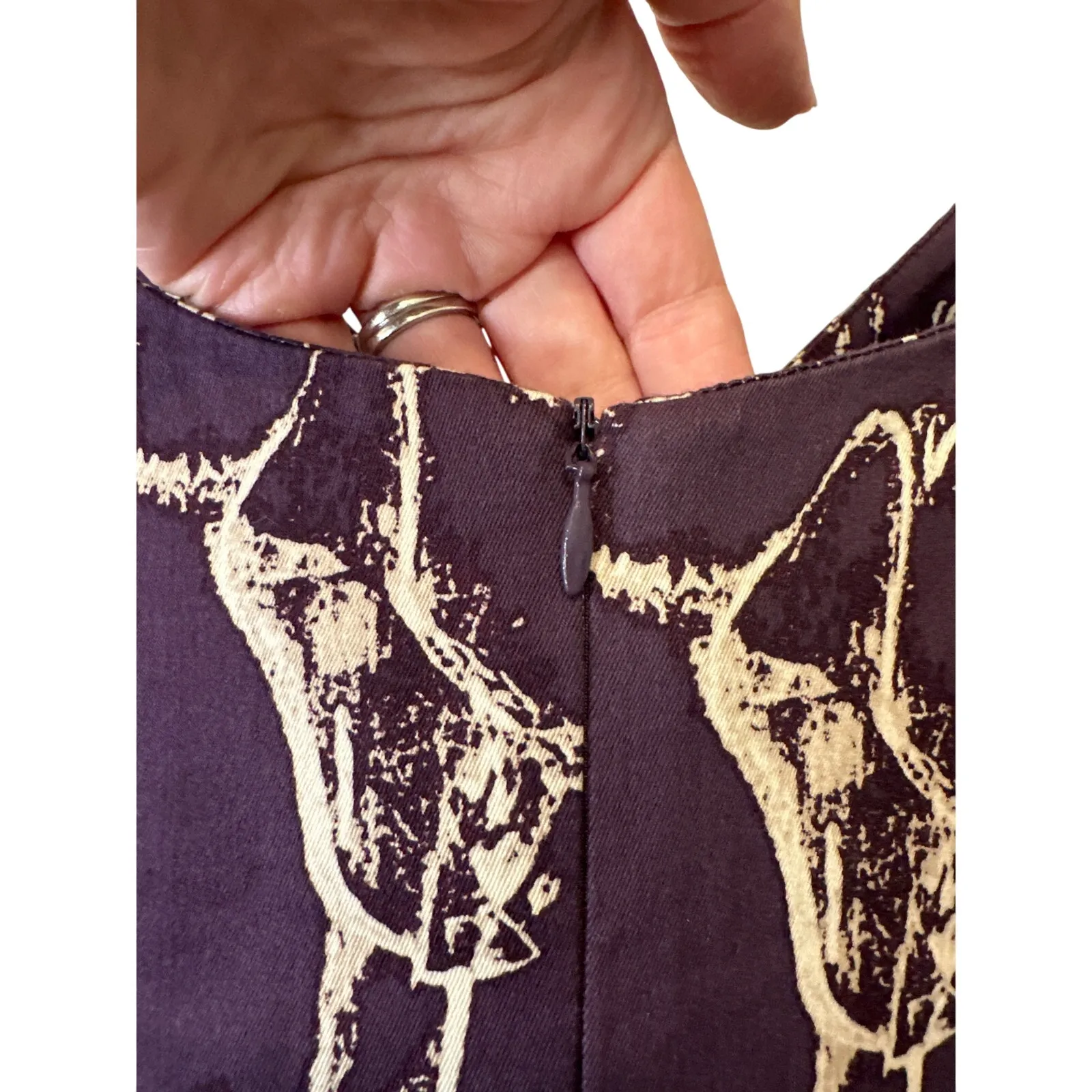 Samantha Sung Abstract Print Sleeveless Midi Dress in Purple & Cream Size 6 - Image 8