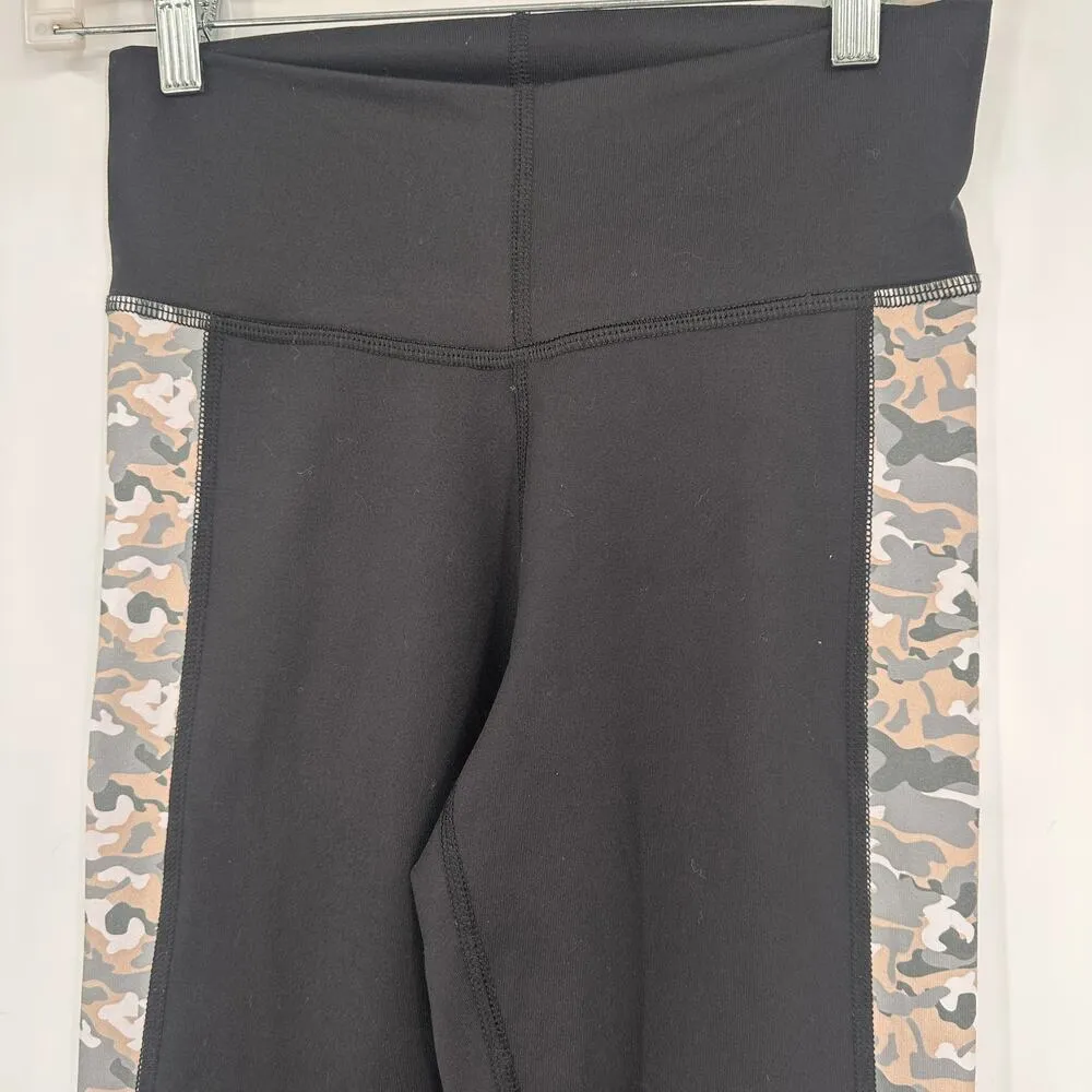 Blackstrap Black Camo Workout Leggings Size Small - Image 2