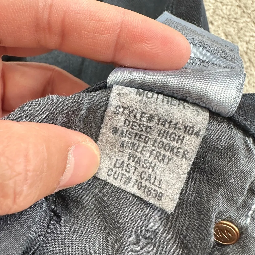 Mother Women’s High Waisted Looker Ankle Fray Jeans Wash Last Call Size 27 Blue - Image 13