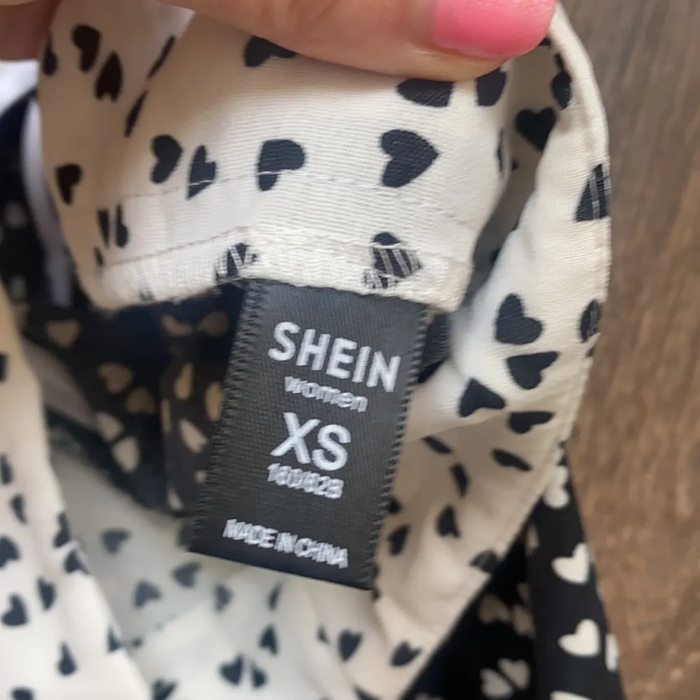 Heart Skirt with Slit - Image 6