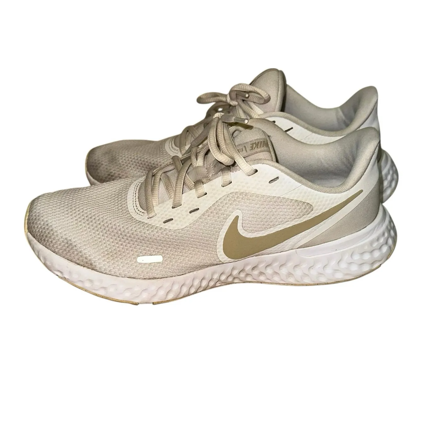 Nike Revolution White Sneakers - Image 4