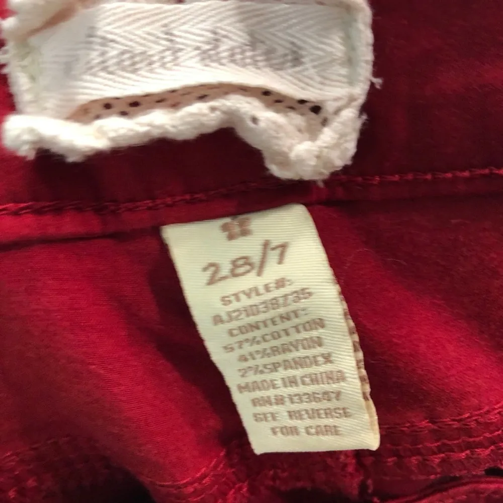 Altar’d State Women's Red Five Pocket Mid Rise Straight Leg Skinny Jeans sz 28/7 - Image 3