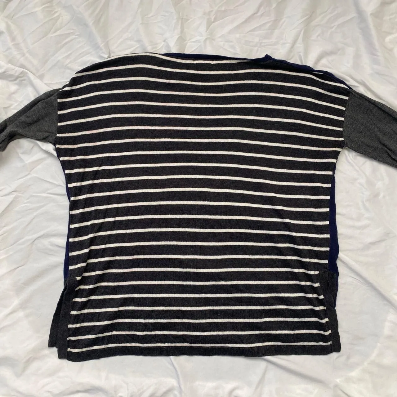 Old Navy Early 2000's Navy Blue Gray Striped Grunge Long Sleeve Sweater M - Image 4