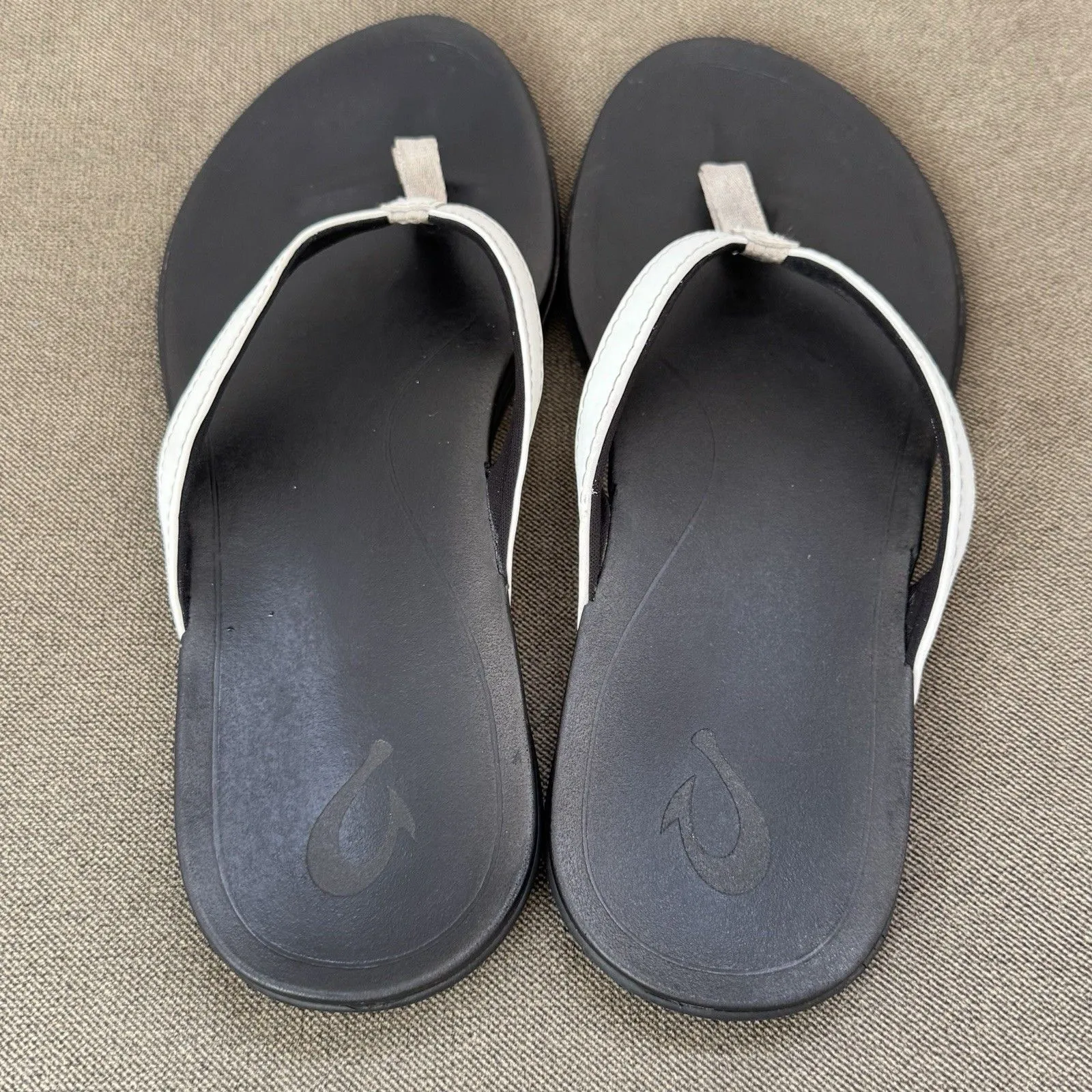 OLUKAI Ho'opio Beach Sandals Thong Flip - Image 4