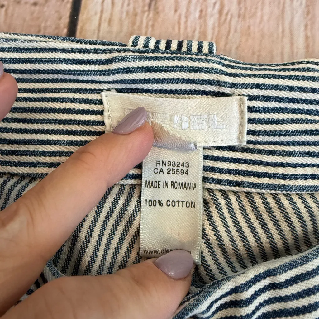 Diesel Woman’s Jorts Jean Shorts Size 31 Conductor Denim - Image 4