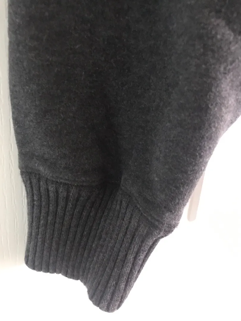 Tommy Hilfiger Cropped Sweatshirt - Image 2