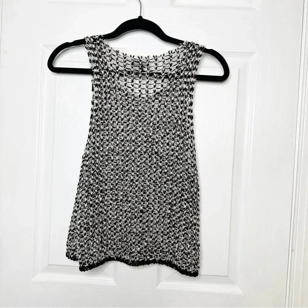 EILEEN FISHER Size‎ XS Tufted Cotton Twist Black White Jewel Neck Crop Shell - Image 7