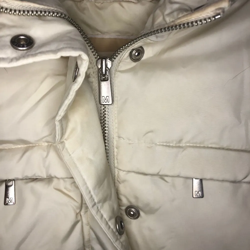 MICHAEL Michael Kors Jacket Cream Down Hooded Jacket Sz L EUC Fur Trim Hood - Image 6