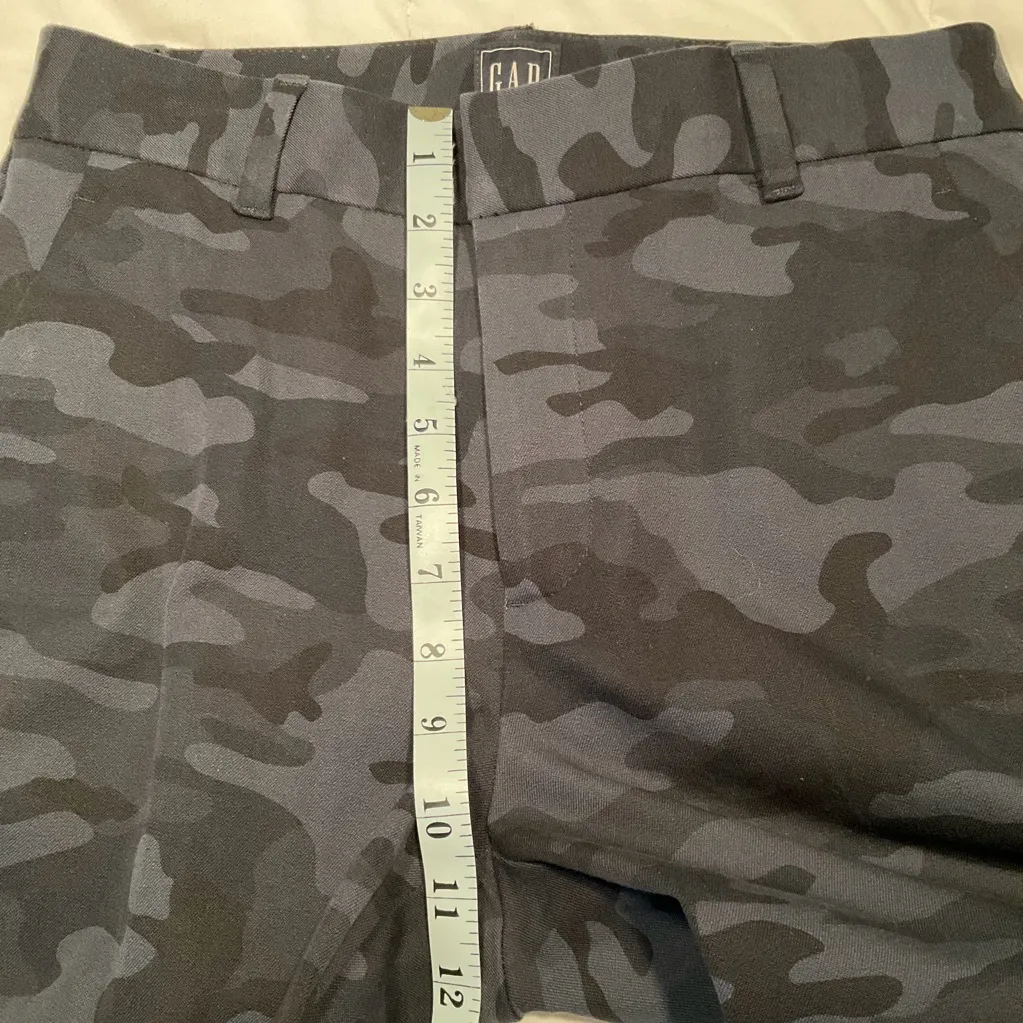 GAP Gray Black Camo Stretch Pants Slim Fit Cotton Blend Size 4 Women’s - Image 5