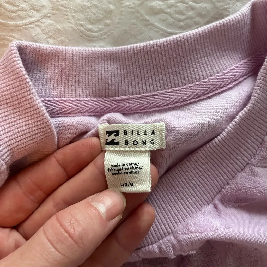 Billabong Pink oversized cropped size large log sleeve shirt - Image 7