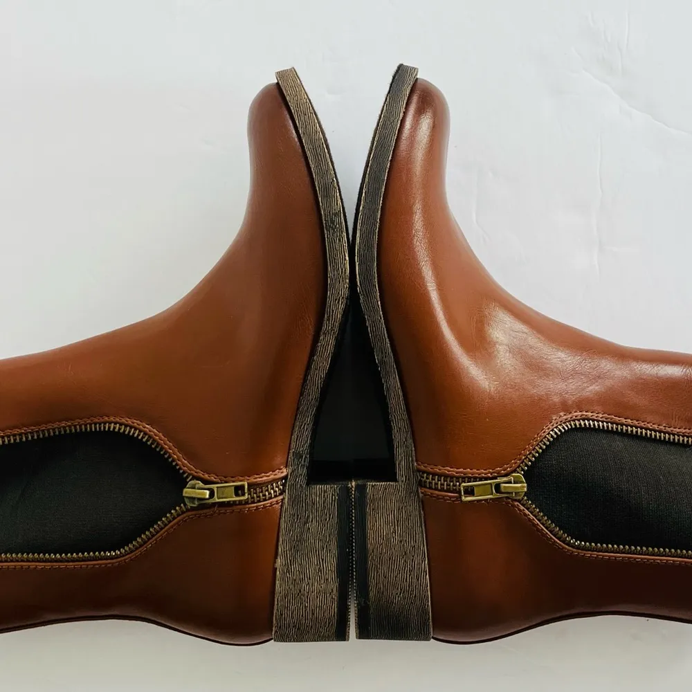 Rocket Dog Sleek Ankle Booties with Elastic Panels Size 9.5 Brown - Image 6