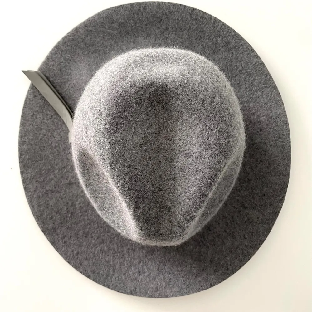 NWT Banana Republic Fedora Felt Hat Grey - Image 3