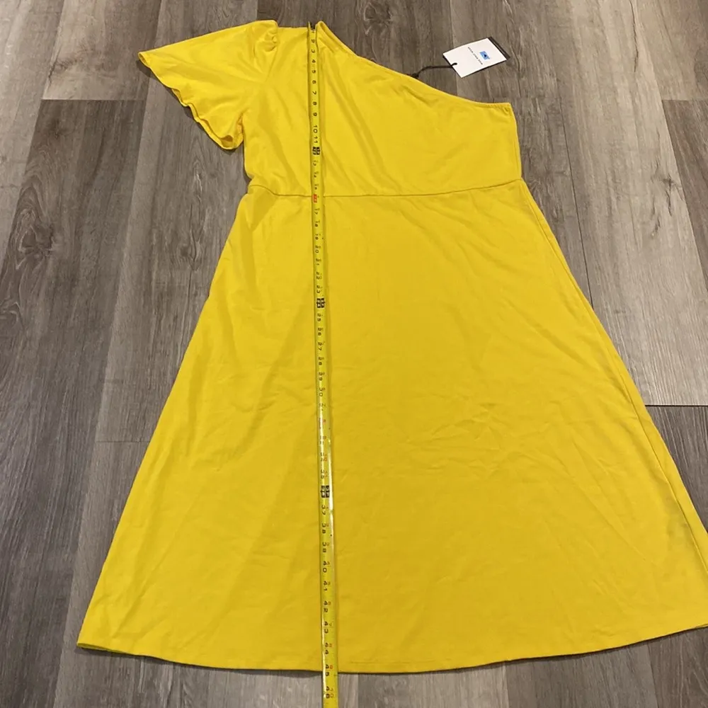 Who What Wear women’s yellow elbow sleeve one shoulder dress size XL new! - Image 8