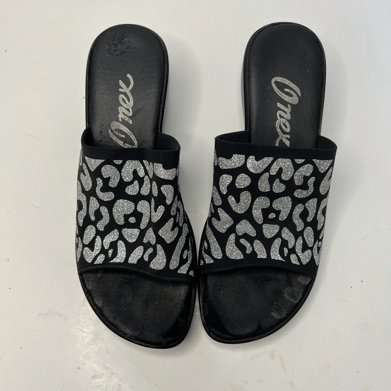 Onex Women's Wedge Sandals Black Sparkly Silver Animal Print Wedge Size 7 (37) - Image 2