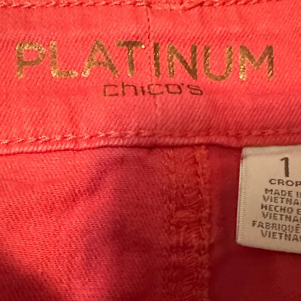 Ladies watermelon color crop jeans Sz 1 by Chicos - Image 2
