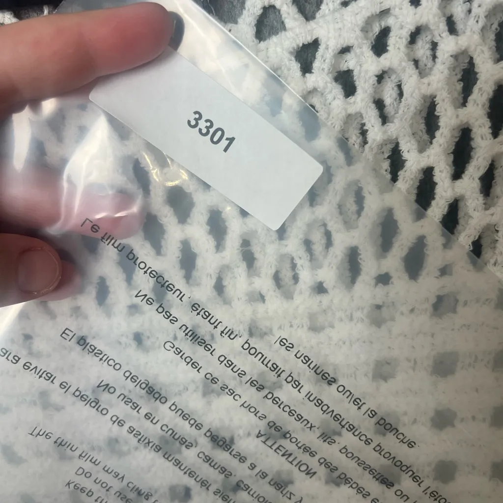 4SI3NNA Woman Size XL Crochet Knit Swimsuit Cover - Image 9