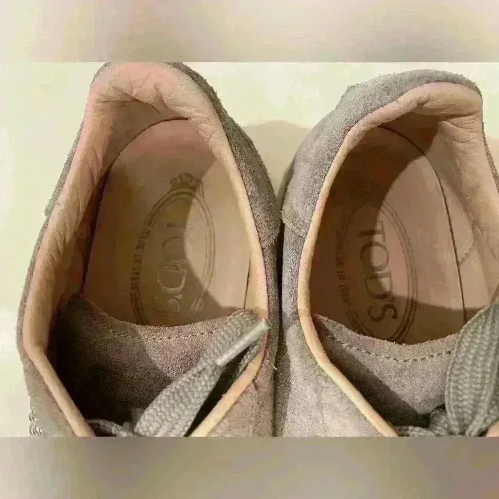 Tod's Trainers Sneakers Womens Beige Suede Studded‎ Low Top Lace Up Size 7.5 - Image 9