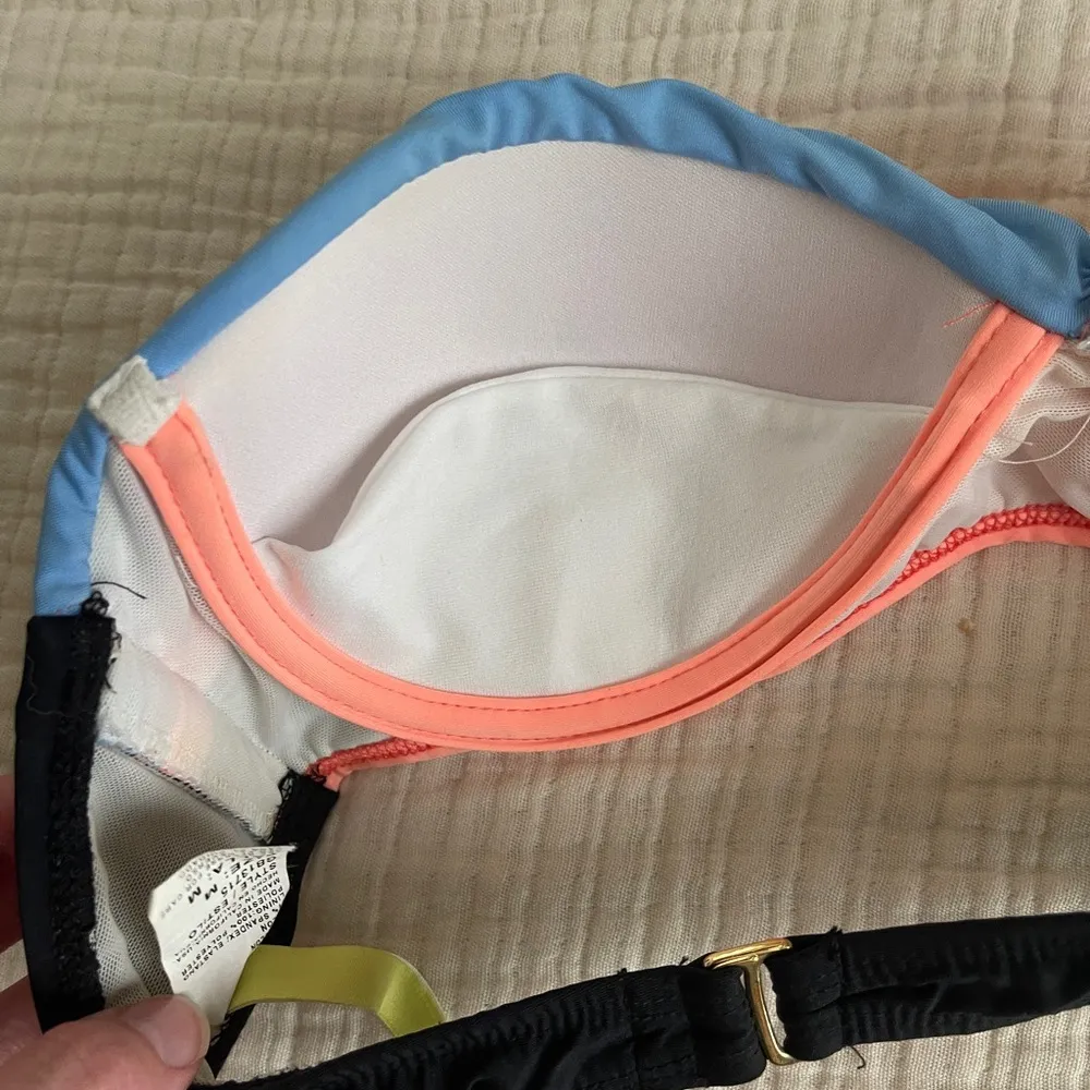 Gianni Bini Colorblock Bikini Set - Black, Blue, and Pink size S/M - Image 9