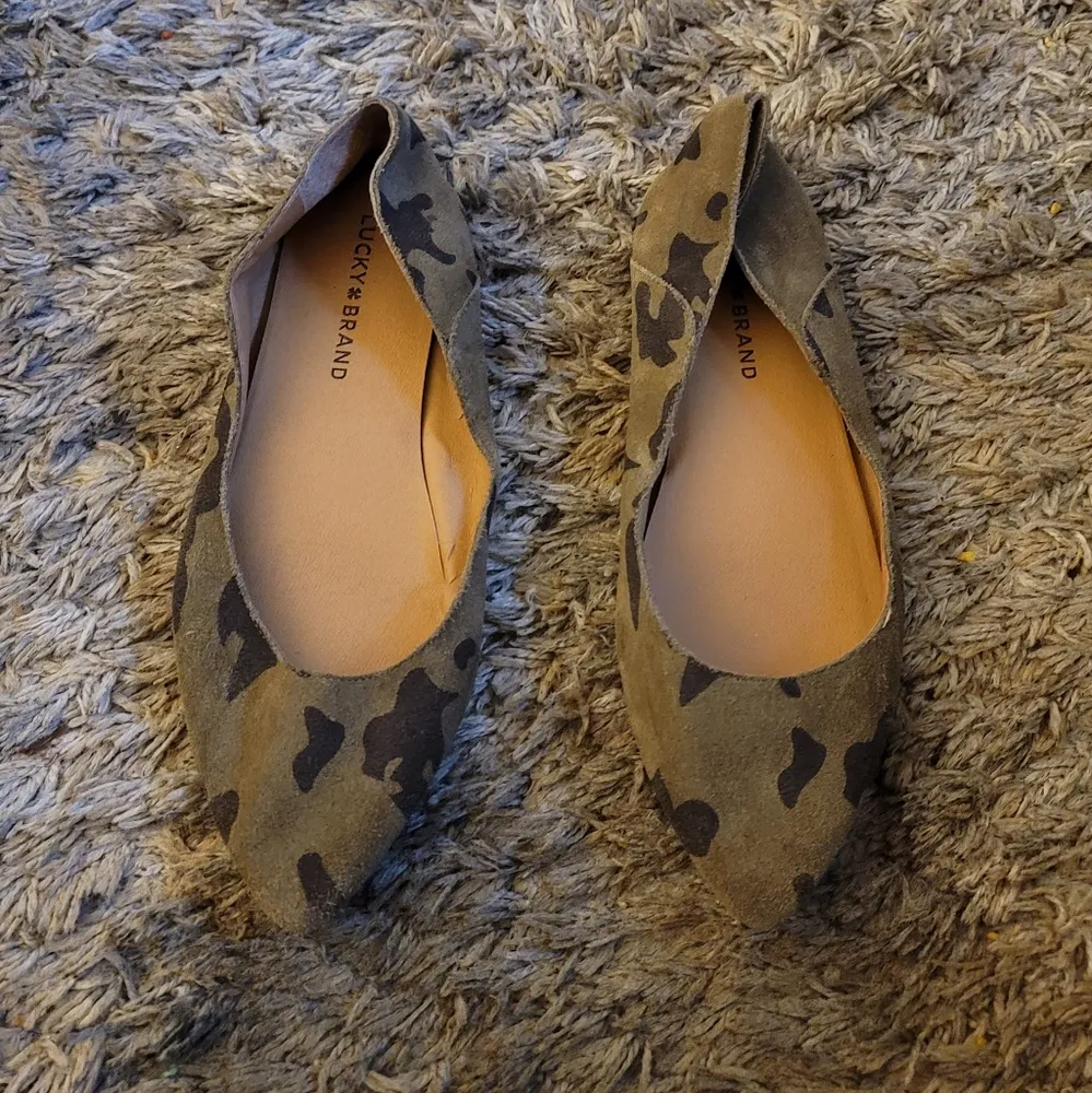 🔥SALE🔥 Lucky Brand Bylando Camouflage Ballet Flats 7.5 - Image 2