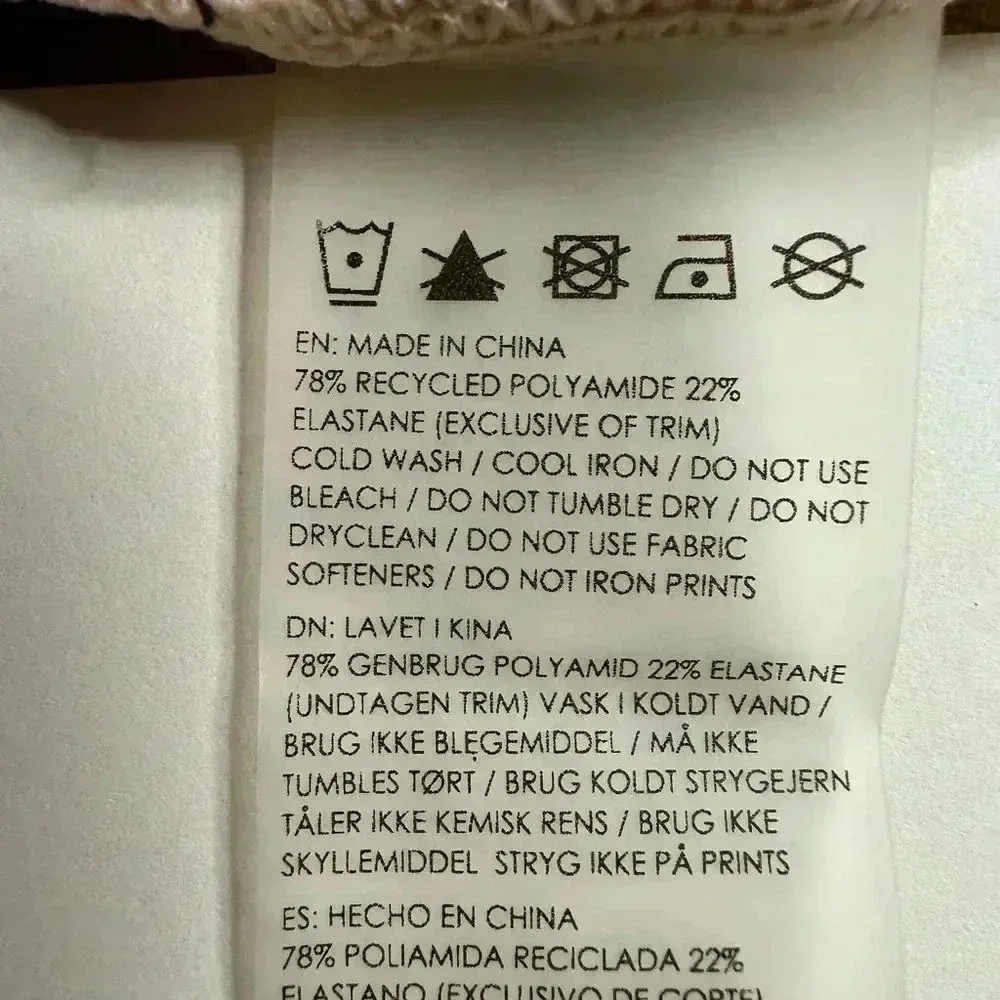 NAYALI ZIP FRONT CAIRNS CROP BLACK & BUFF Sz L Size L - Image 5