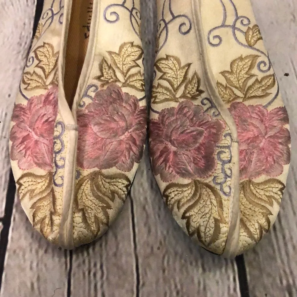 Korean Embroidered House Slippers 24CM Pink Size undefined - Image 5