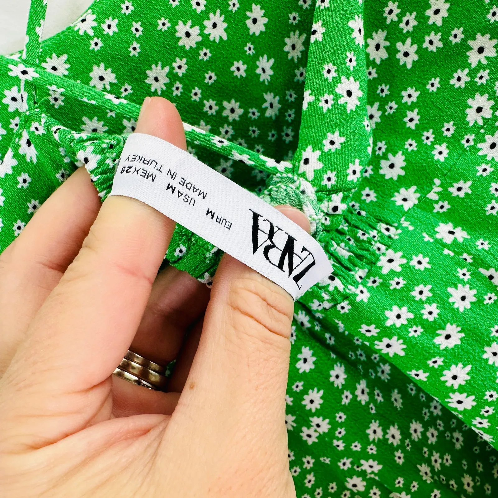 Zara Women's Medium Green Ditzy Daisy Floral Print Short Mini Sun Dress - Image 4