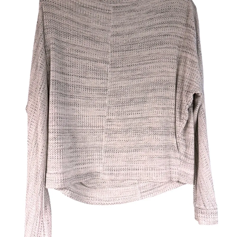 Cyrus Women's Oversized Knit Top Cream Gray Long Sleeve Casual - Image 6