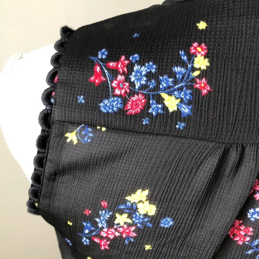 ANN TAYLOR | Black Floral Sleeveless Blouse - Image 9