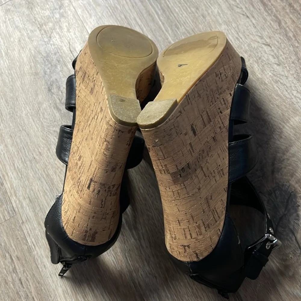 G by Guess Caged Wedge Sand Size 10 Medium - Image 16