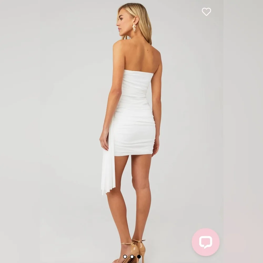 Elliatt Leighton Mini Strapless Dress NWT - Image 3