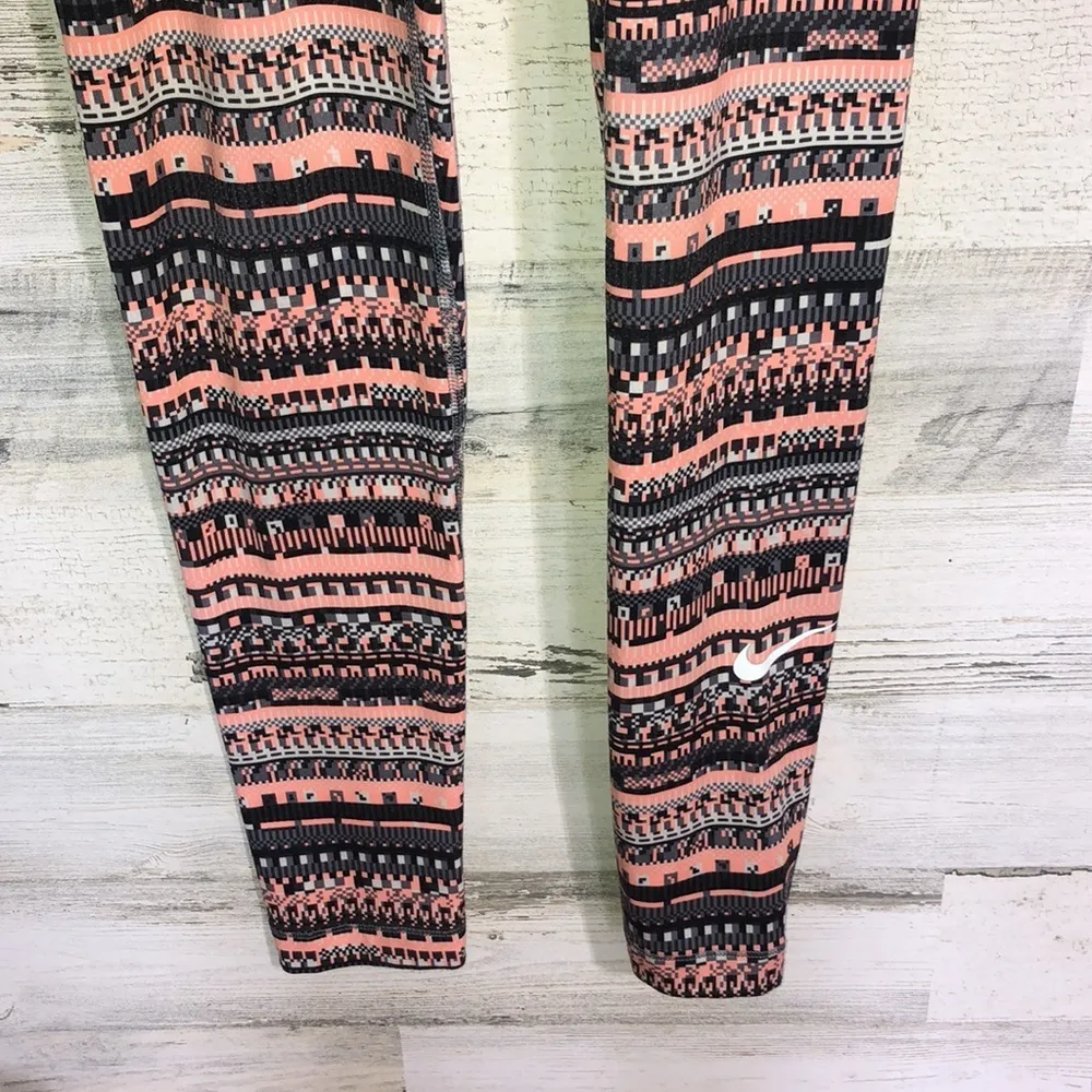 Nike pro Aztec print leggings small dri fit printed leggings geometric coral​​ - Image 4