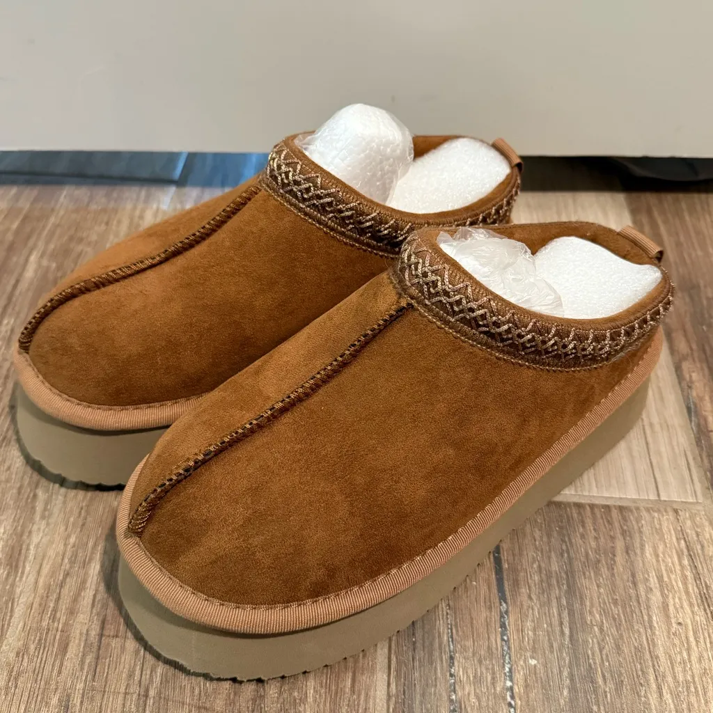 Corky's Tobacco Faux Suede Pillow Talk Slip On Shoes Tan Size 7 - Image 3