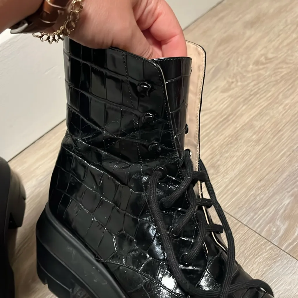 STUART WEITZMAN Nisha Black Croc-Embossed Leather Ankle Boots, Size 7 (EU 37.5) - Image 14