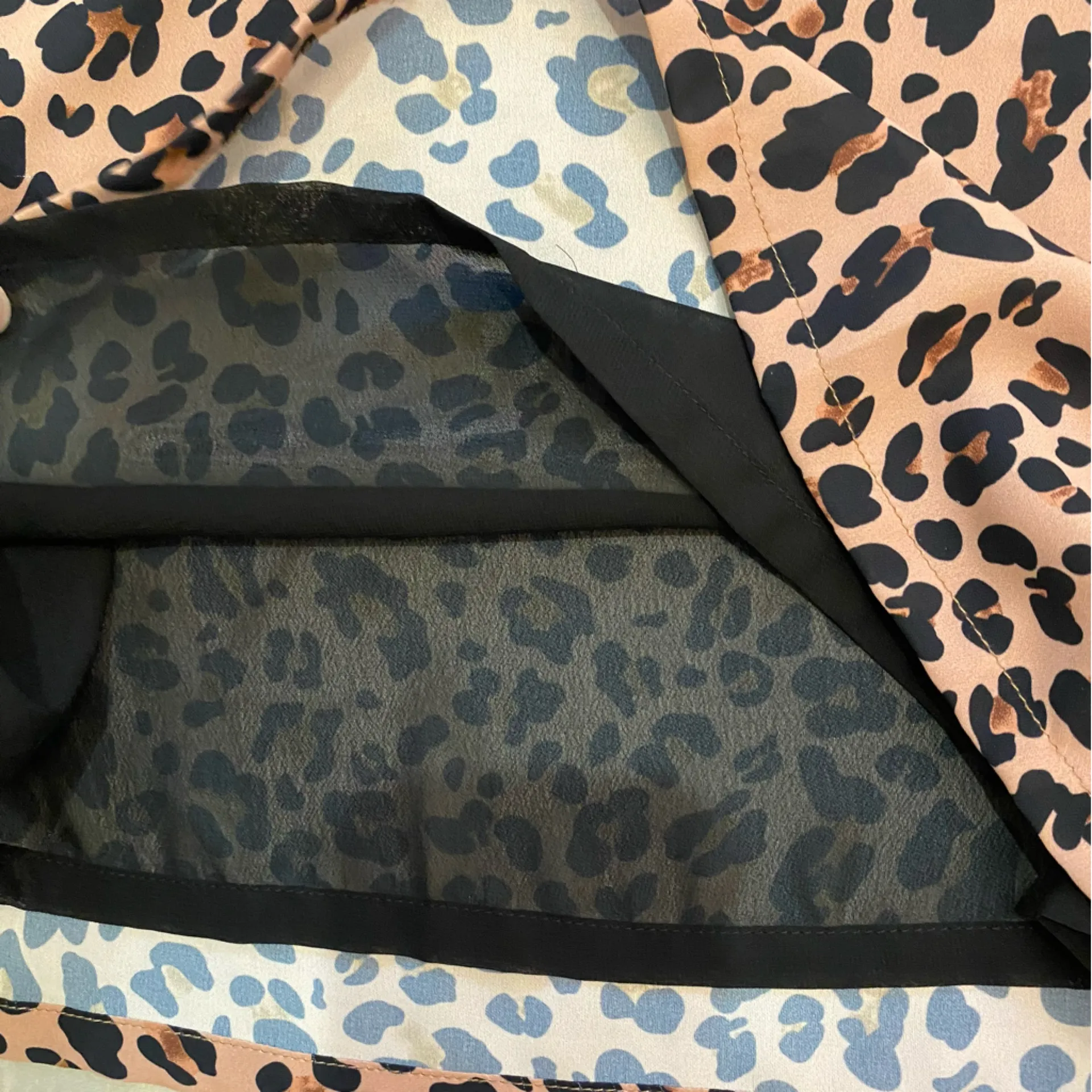 NWT Jade Neutral Brown and Black Leopard Print Gathered Neck Halter Top, size XS - Image 5