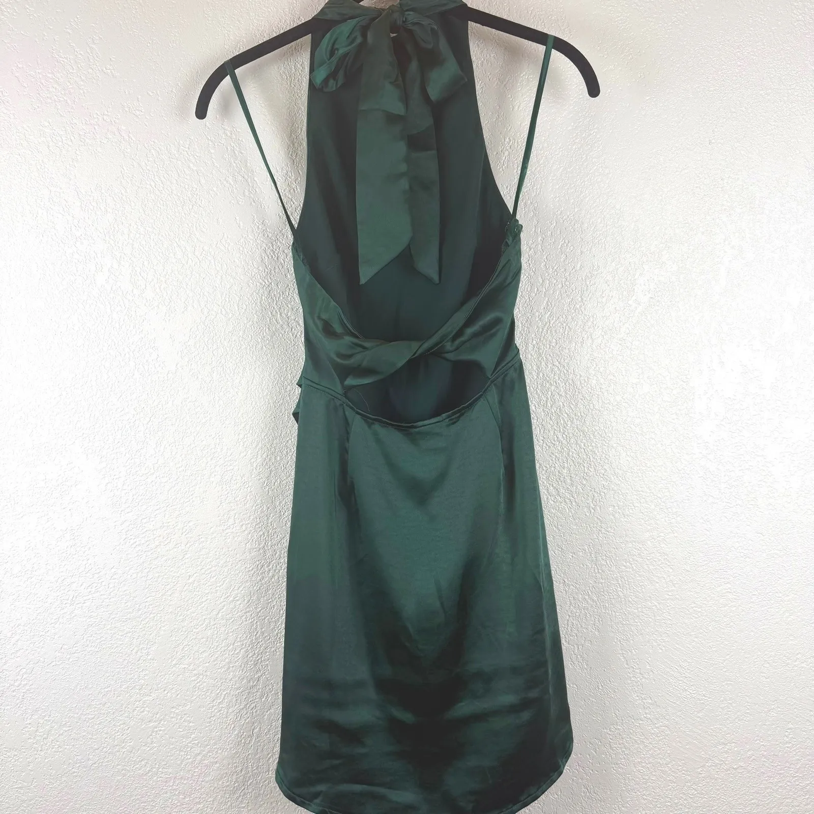 Selfie Leslie Satin Halter Bodycon Mini Dress Jade Emerald Green Holiday Party - Image 4