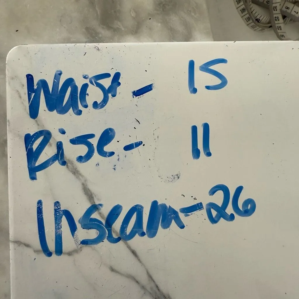 Lou & Grey Women’s Medium Grey Jogger Cargo Pants - Image 3