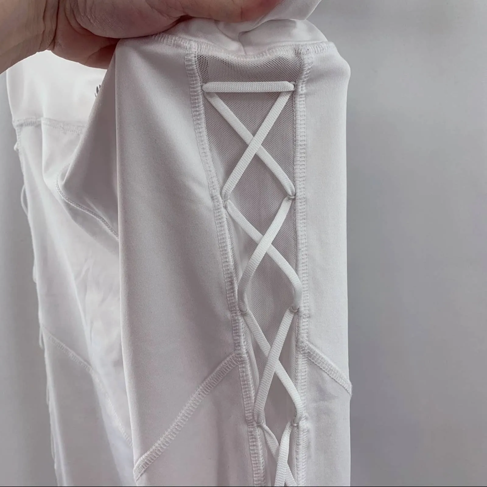 Forever 21 white side lace activewear‎ legging XS - Image 3