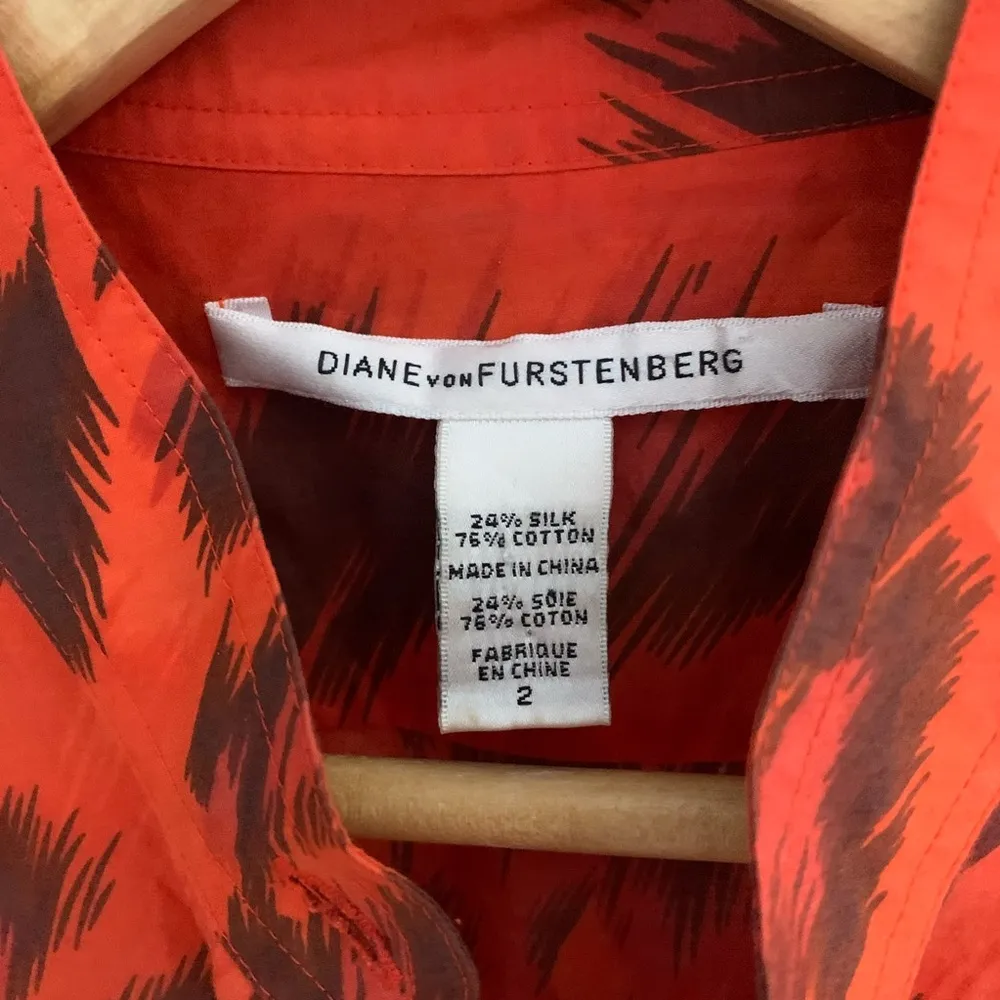 DVF Hoya palace orange tie waist button down dress - Image 7