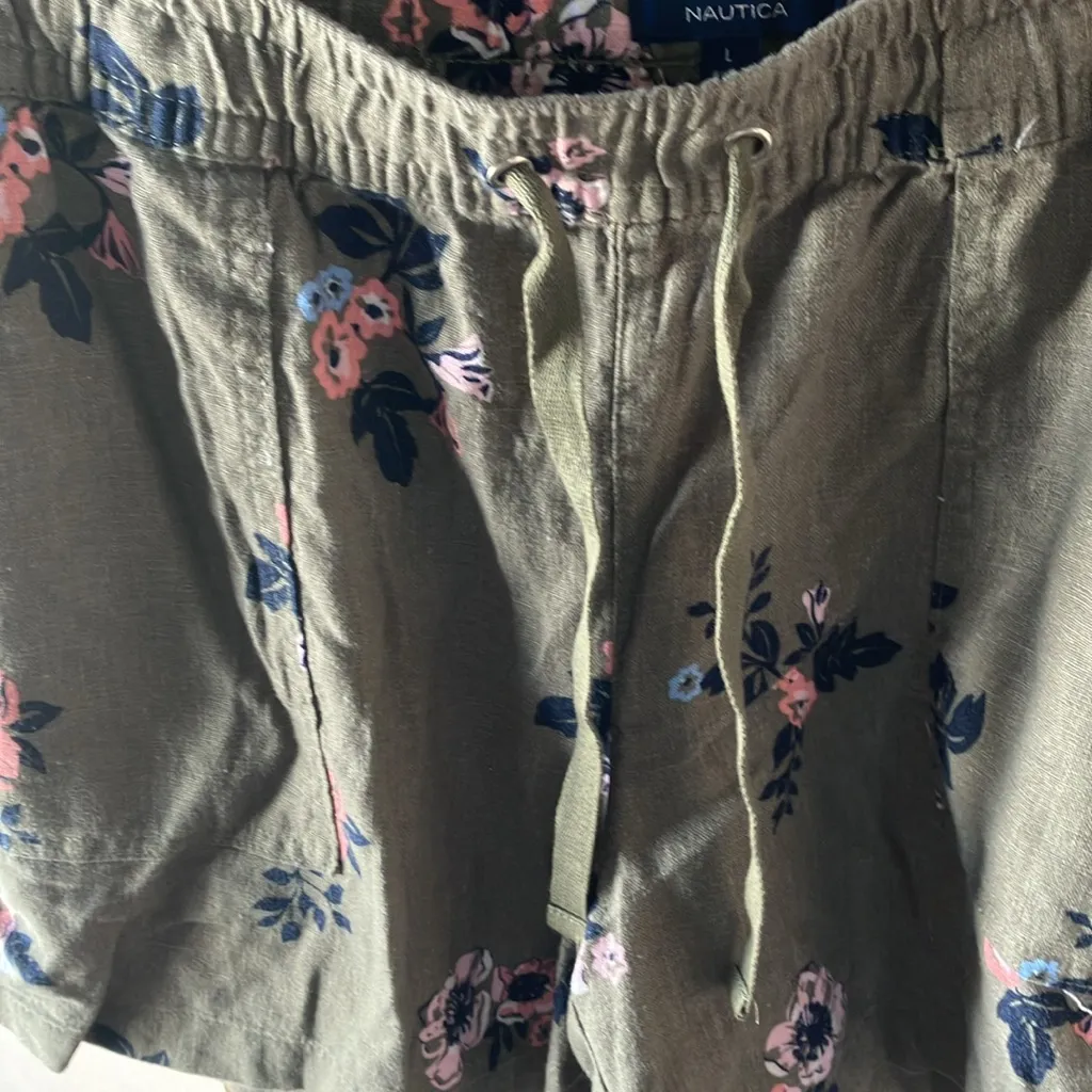 FINAL MARKDOWN Nautica Floral Print Olive Green Shorts large nwt - Image 6
