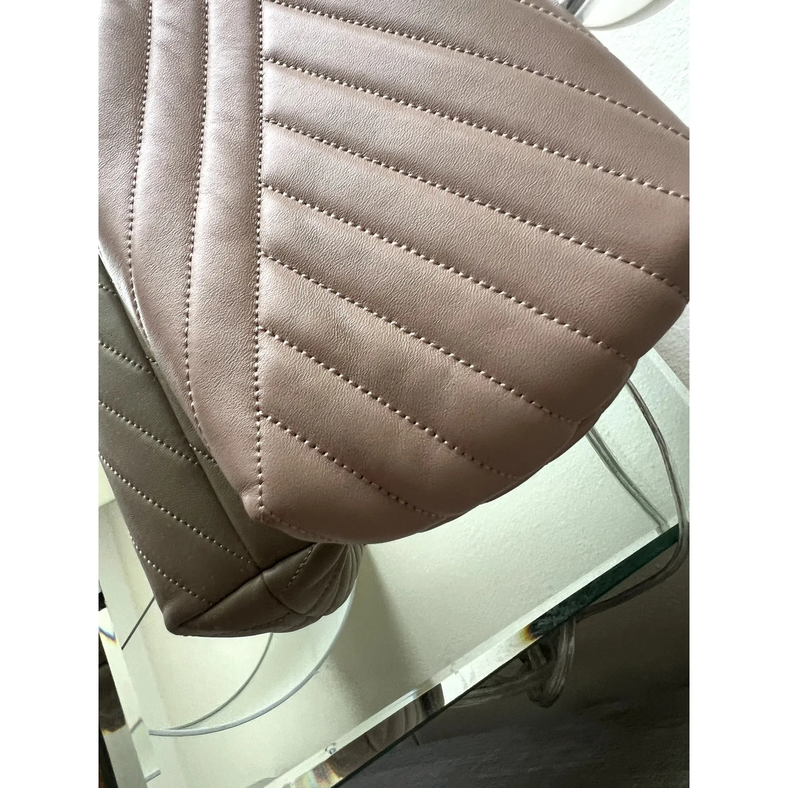 Tory Burch Small Kira Chevron Convertible Shoulder Bag - Devon Sand - Image 10