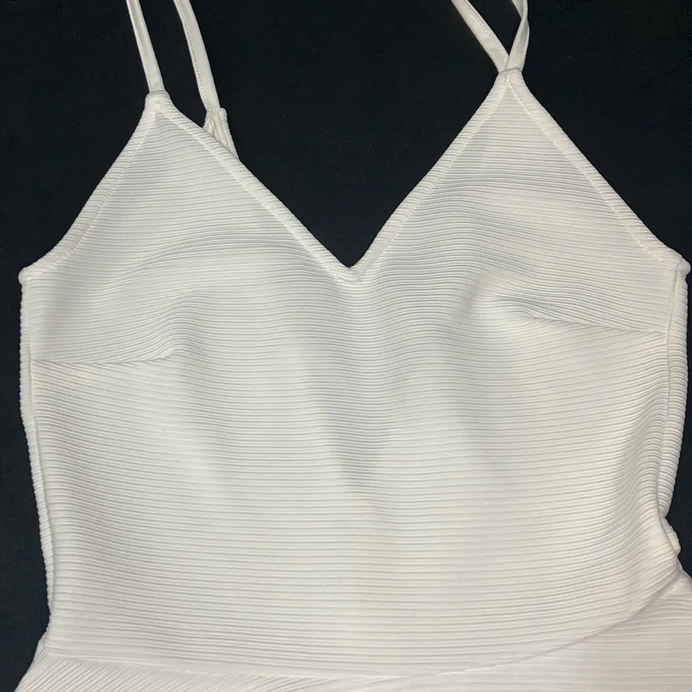 H&M Divided white peplum top woman’s size xtra small - Image 2
