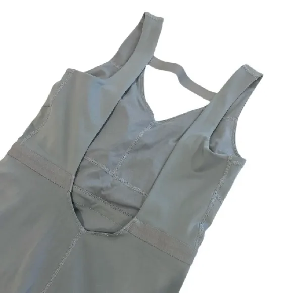 Fabletics  Motion365+ Athletic Jumpsuit in Storm Cloud Blue Size M - Image 6