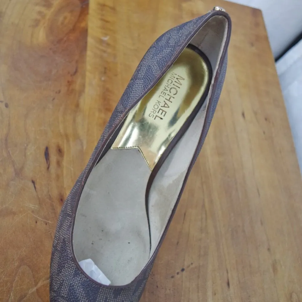Michael Kors Monogram Print Platform  HighHeels Size 11M - Image 6